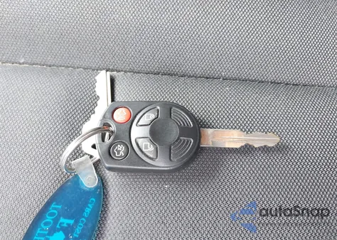 2012 Ford Escape Xlt z USA, uszkodzony, nr VIN 1FMCU9D70CKA34070